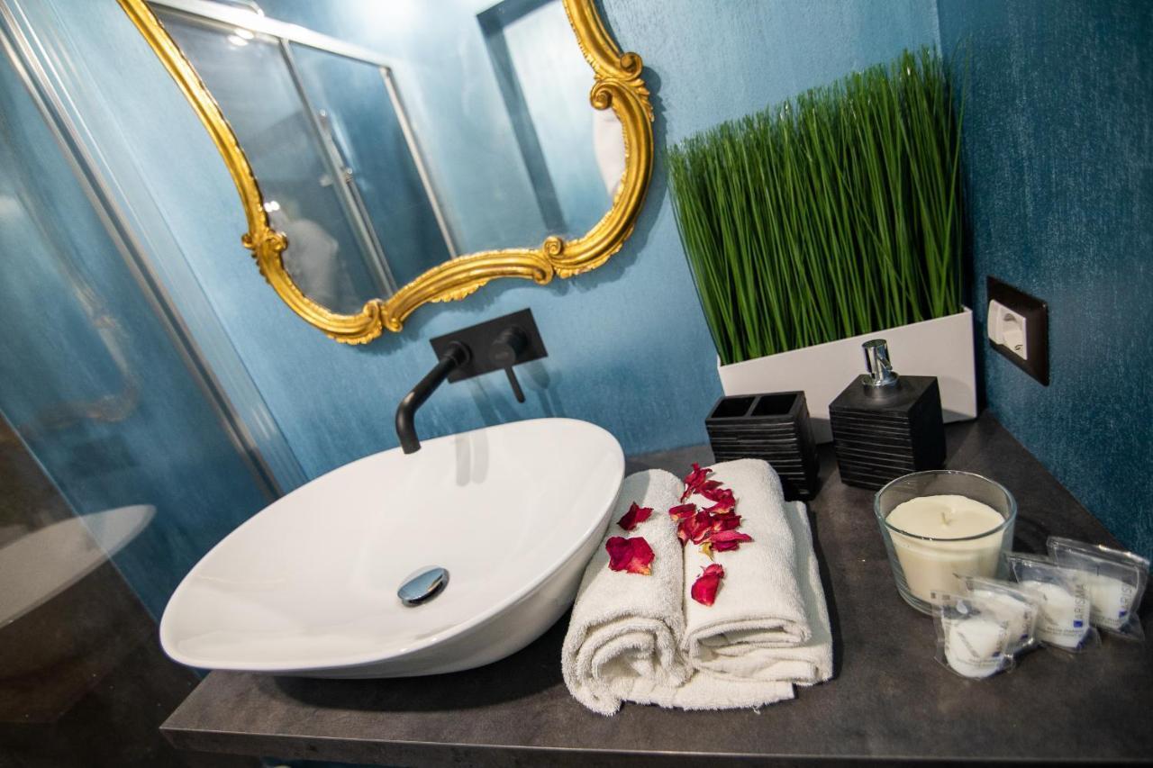 Romeathome Deluxe Suite Campo Dei Fiori Zewnętrze zdjęcie